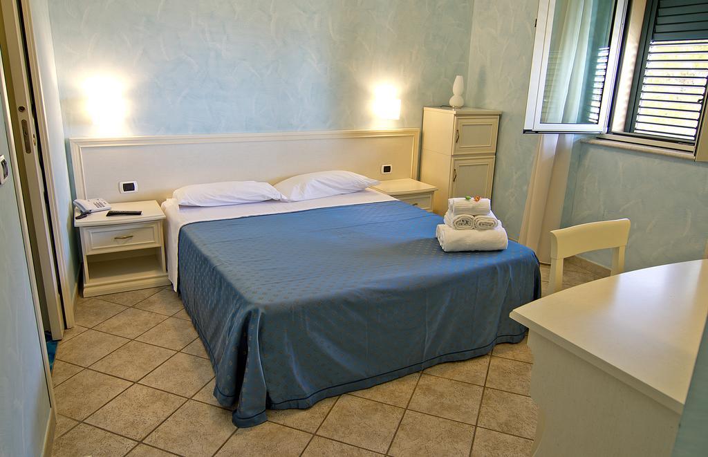 קופרה מריטימה Hotel Capital חדר תמונה
